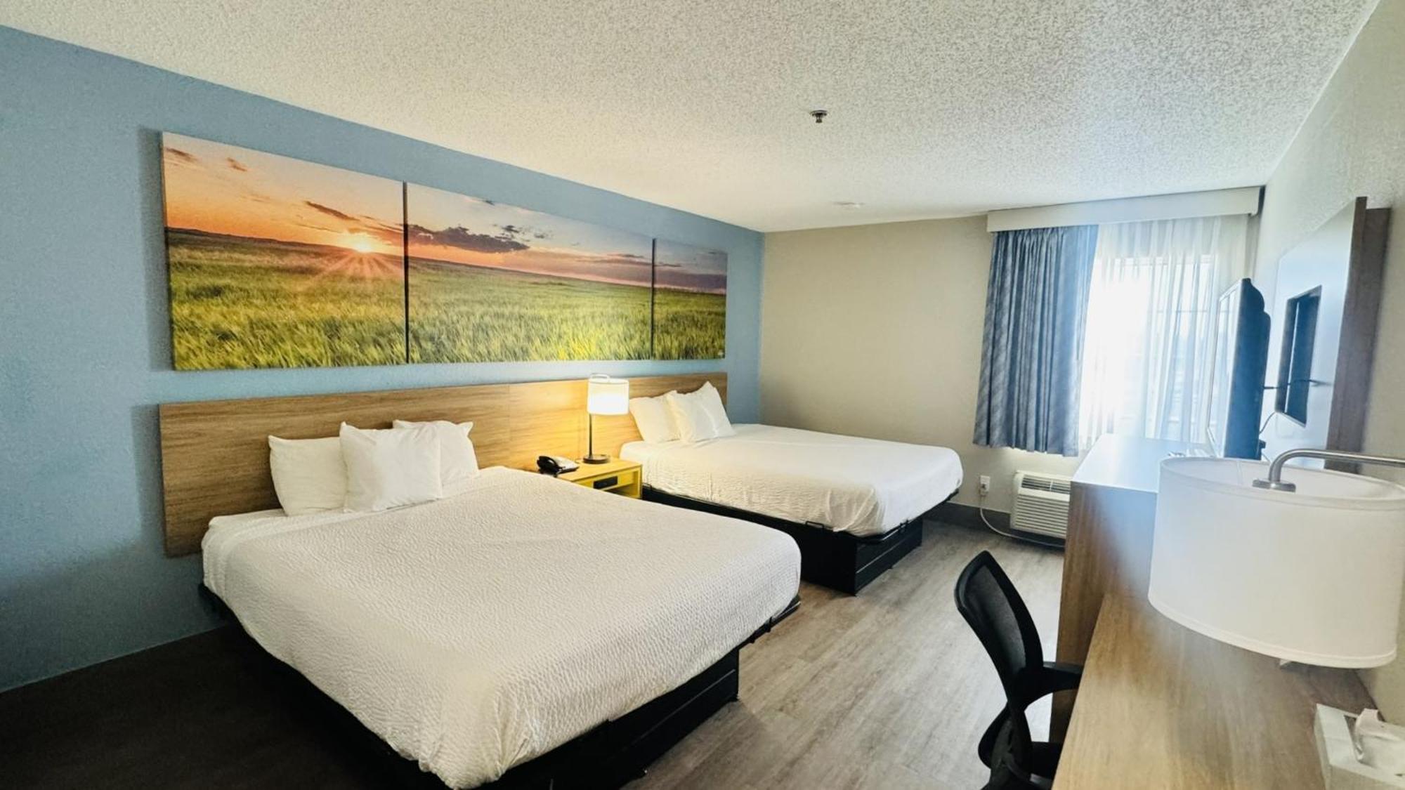 Days Inn By Wyndham Shawnee Bagian luar foto